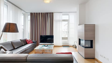 Living room, fireplace