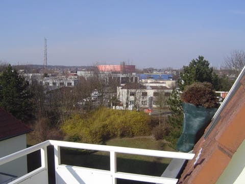 View (from property/room), Balcony/Terrace