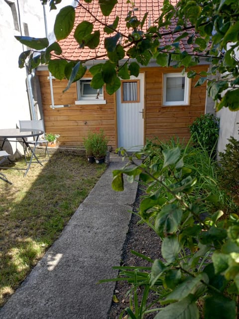 Garden, Garden view