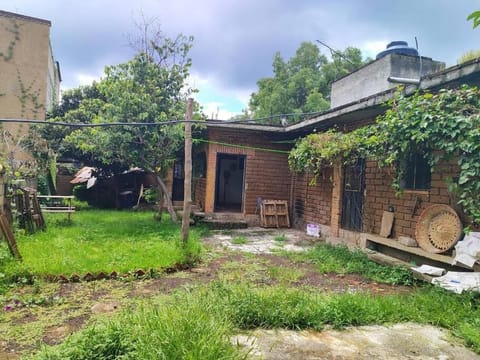 Casa de la Rosa House in State of Morelos