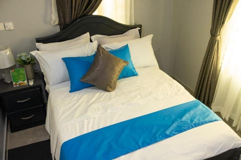 KCS Guesthouse Bed and Breakfast in Accra