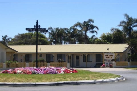 Property building, Spring