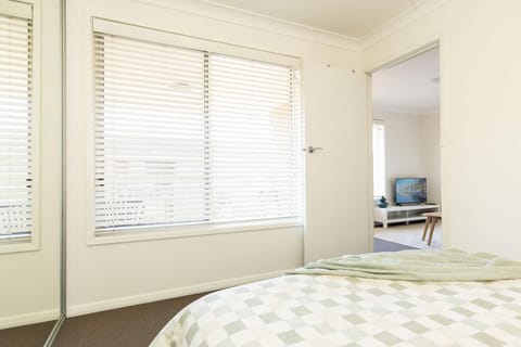 Sleeping in Style Central Apartment Apartment in Wodonga