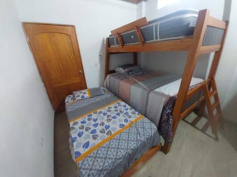 Bed, Photo of the whole room, bunk bed