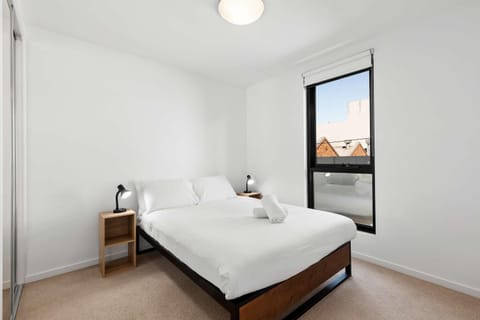 Right in the centre of town Apartment in Geelong