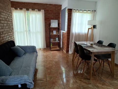 Departamento completo en Ezeiza Apartment in Ezeiza