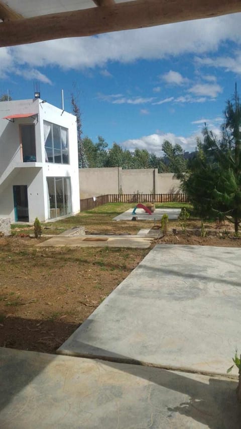 MAy Loviou House in Cajamarca, Peru