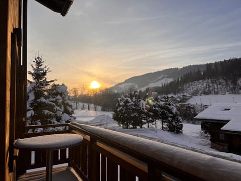 Winter, Balcony/Terrace, Sunset