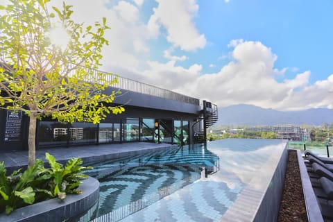 Natural landscape, Mountain view, Pool view, Swimming pool