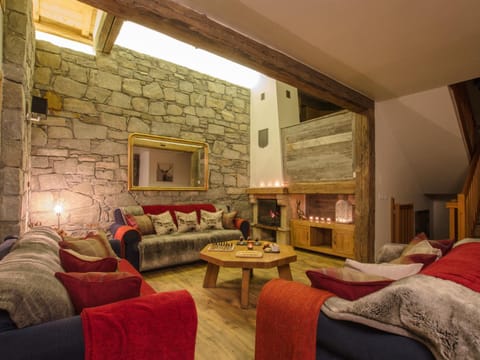 Chalet Boubou Plus by Chalet Chardons Hospedagem na natureza in Tignes