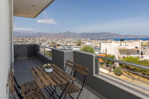 Property building, Balcony/Terrace, City view, Mountain view, Sea view