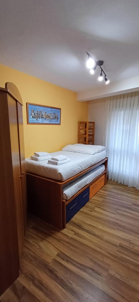 25A06 Centrico Playa 4hab Luanco Appartement in Luanco