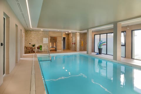 Spa and wellness centre/facilities, Swimming pool