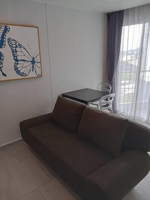 Contemporary 1BR Condo - NV-724 Apartment in Chalong