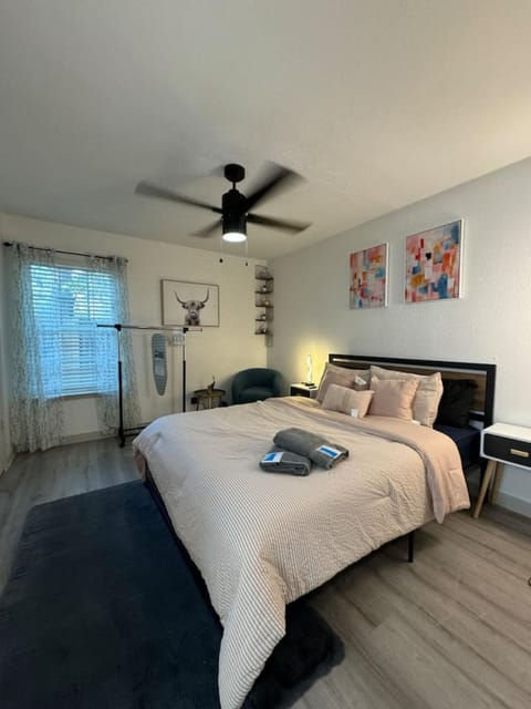 DT Dallas l Luxe Stays 1BD Apt Apartment in Richardson