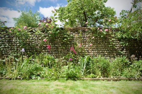 an artists residence House in Arundel