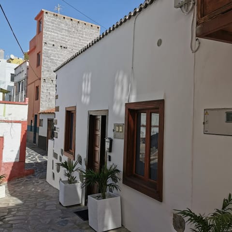 Casa Lola House in Tazacorte