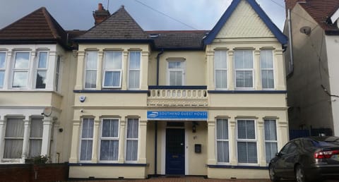 Property building, Facade/entrance