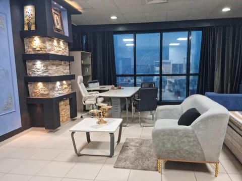 Yacine Lux Apartment in Oran