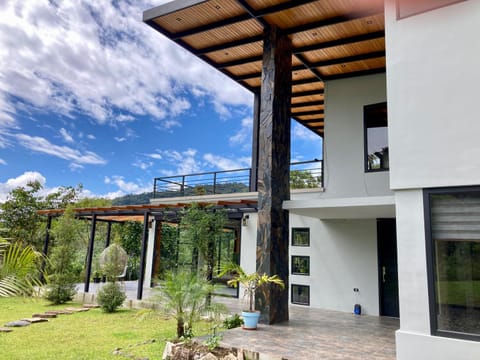 Patio, Garden, View (from property/room), Balcony/Terrace, Garden view