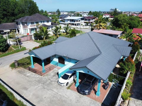 Ahmad Homestay Putatan House in Kota Kinabalu