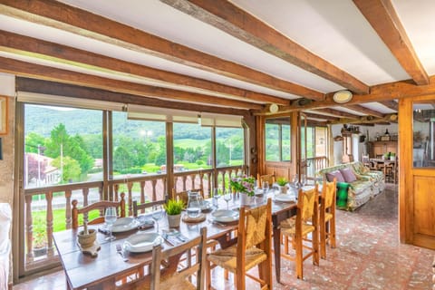 Living room, Dining area, Garden view