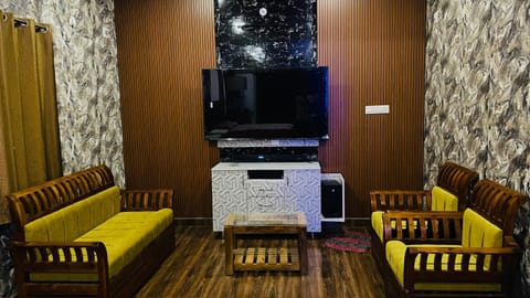 TV and multimedia, Living room