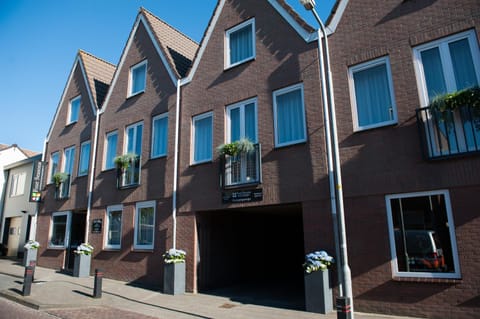 Apartments Four Seasons Zuiderstraat Condo in Egmond aan Zee