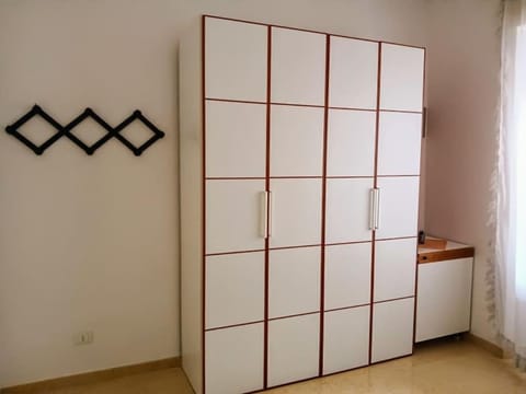 Bedroom, wardrobe