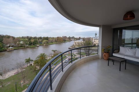 Lujo en Tigre con Paseo en Lancha Incluido Apartment in Rincón de Milberg