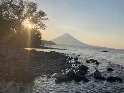 Lake house House in Nicaragua