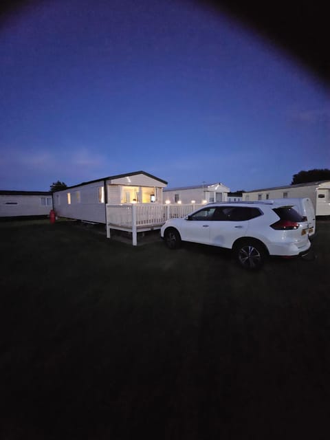 Doc's Cave House in Mablethorpe