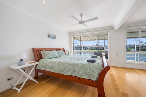 Noojee 27 Ballina Crescent House in Port Macquarie