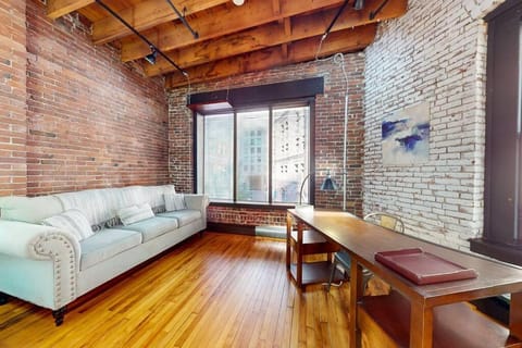 Destiny Lofts' Copley Suite Apartment in Back Bay