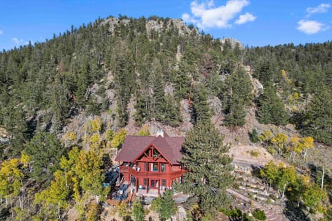 Property building, Natural landscape, Bird's eye view, Mountain view