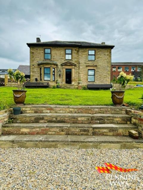 Greystonedale Mansion, Haltwhistle Casa in Haltwhistle