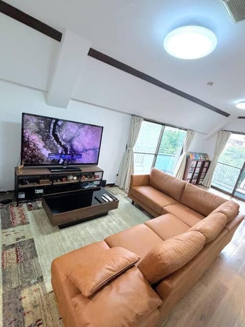 Communal lounge/ TV room, TV and multimedia, Living room, Seating area