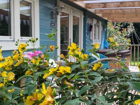 Patio, Garden, Balcony/Terrace, Balcony/Terrace, Garden view