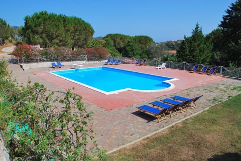 Natural landscape, Pool view, Swimming pool, sunbed