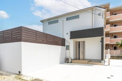 Grandioso Okinawa Pool Villa Onna 8B Villa in Okinawa Prefecture