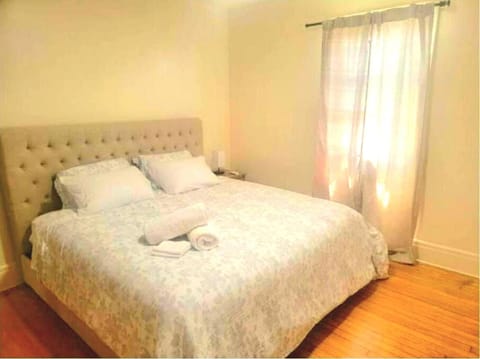 Newly Renovated & Comfortable 2 Bedroom Apartment Apartamento in Yonkers