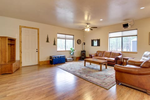 Pet-Friendly Retreat in Lakeside Near Rainbow Lake Apartment in Pinetop-Lakeside