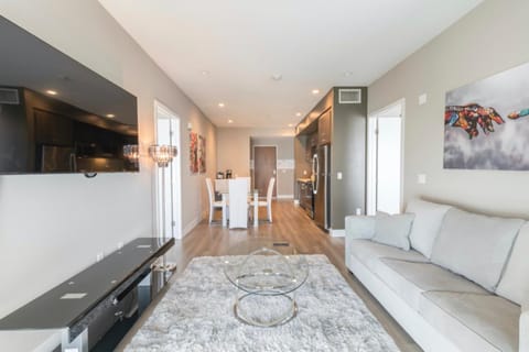 2 Bedroom Modern Luxury LA na Apartment in West Hollywood