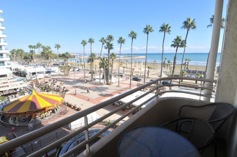 Property building, Day, View (from property/room), View (from property/room), Balcony/Terrace, Beach