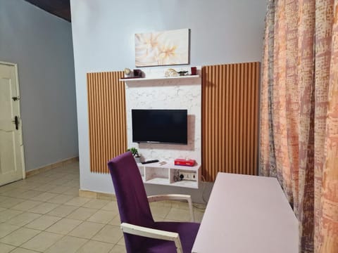 MAC Homes Strawberry Suites & Lounge Vacation rental in Accra