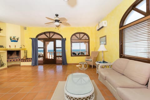 Vistas de Las Olas West Suite Apartment in Rocky Point