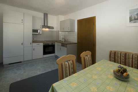 Haus Deiser Apartment in Canton of Grisons