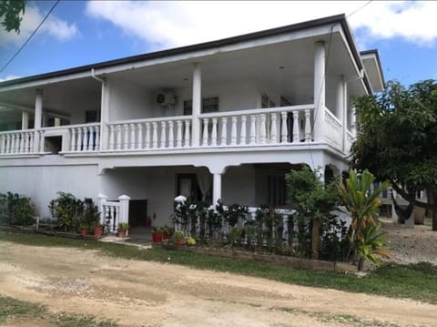 The Lighthouse Studio Appartments Bed and Breakfast in Nuku'alofa