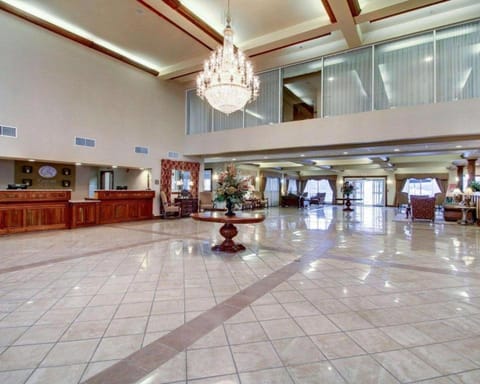 Clarion Suites Hotel in Natchez