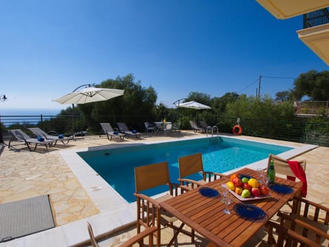 Villa Mandola Moradia in Cephalonia